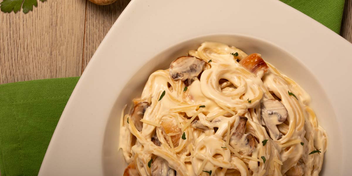 Pasta cremosa de champiñones